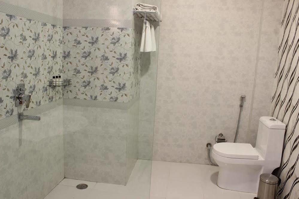 Mewargarh Udaipur By Red Lion S Hotell Eksteriør bilde